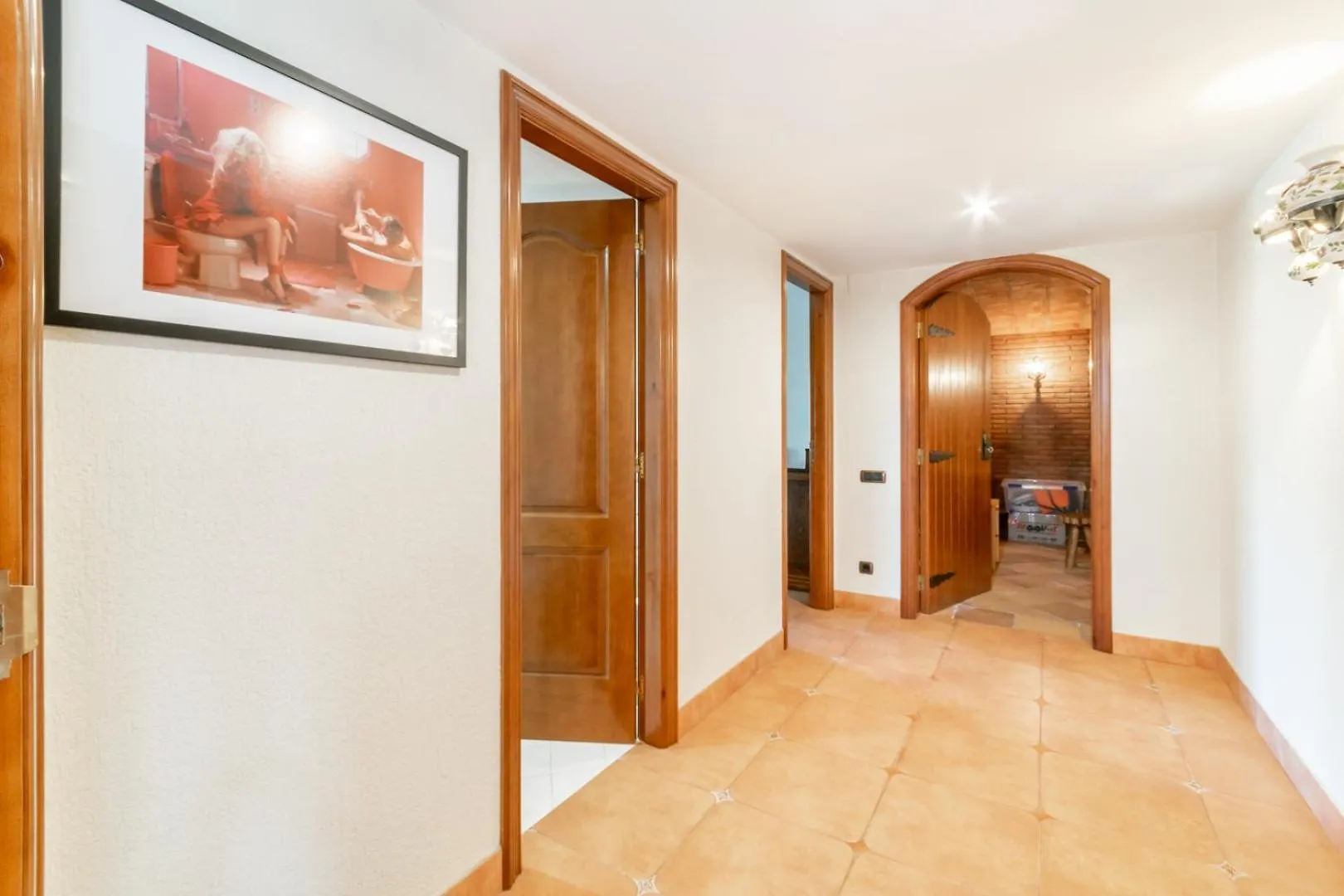 Large 5-Bed Villa, Mountain And Beach, At 30' From Barcelona Vallromanes 0*,