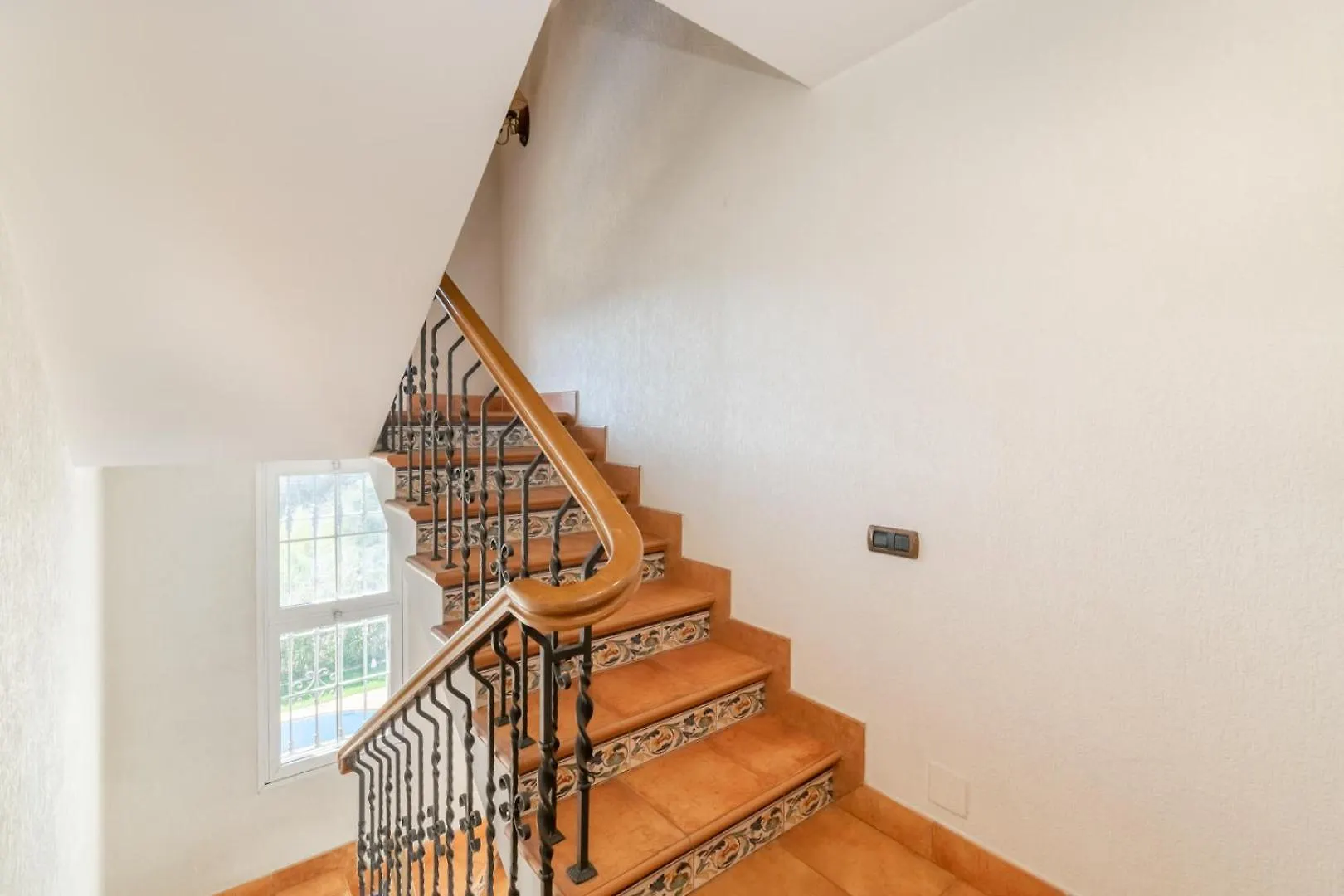 Villa Large 5-Bed Villa, Mountain And Beach, At 30' From Barcelona Vallromanes Spain